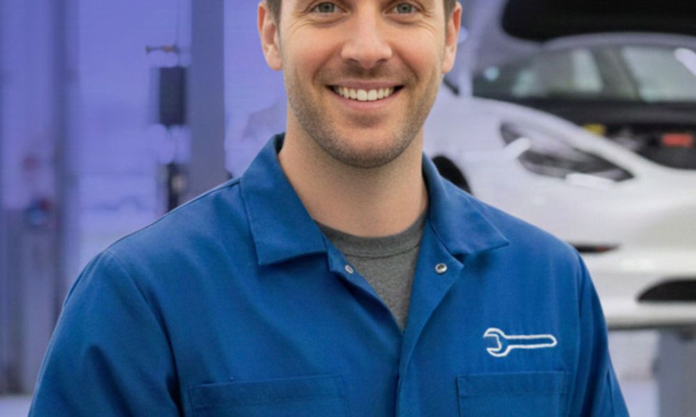 Installazione batteria servizi Tesla